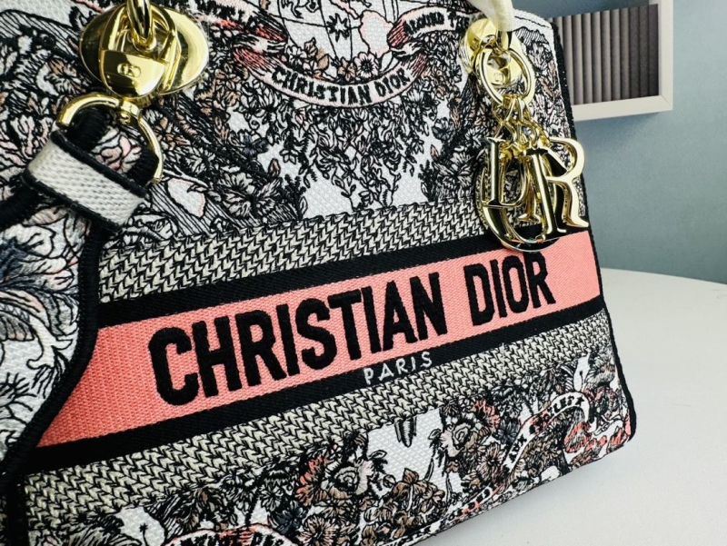 Dior Shopping Bags